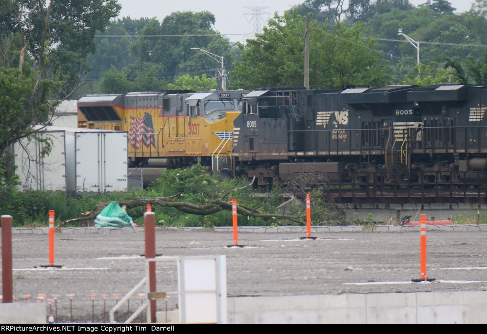 NS 8005, UP 3037